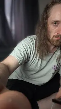 Snapshot of DrownMentallyyy chatting on 05.18.26 DrownMentallyyy online show from 05.18.26
