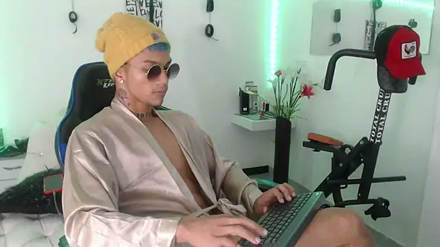 Leonard Price online show from 02.22.25