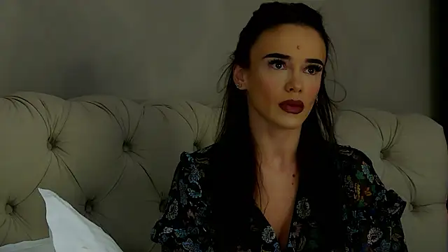 KateReevah online show from 03.25.26