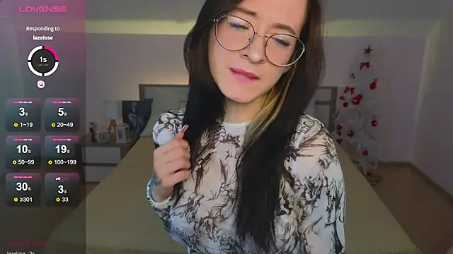Snapshot of Dark_Lola_ chatting on 12.23.24 Dark Lola  online show from 12.23.24
