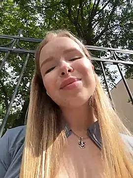 mur girl online show from 07.05.26