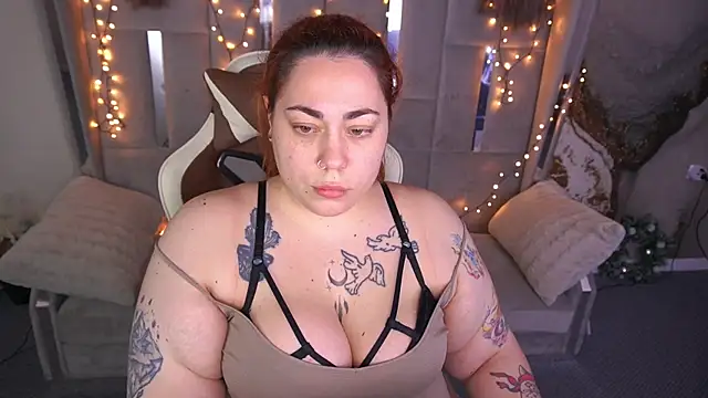 Kittywakee online show from 02.26.26