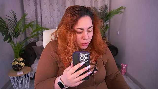 Kittywakee online show from 04.14.26