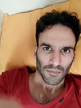 Snapshot of Tangool chatting on 10.31.25 Tangool online show from 10.31.25