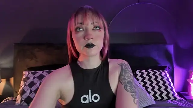 Aylen darkmoor online show from 02.12.25