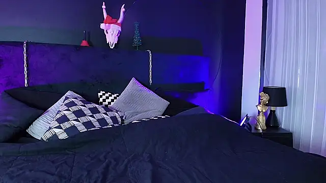 Aylen darkmoor online show from 11.25.25