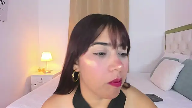 SofiaBosch online show from 11.26.25