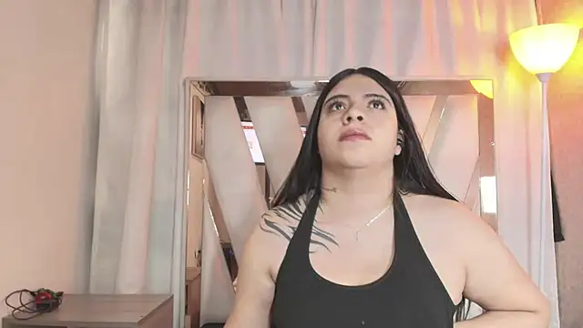 Naia x online show from 04.01.26