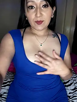 ArianaMist online show from 10.23.25