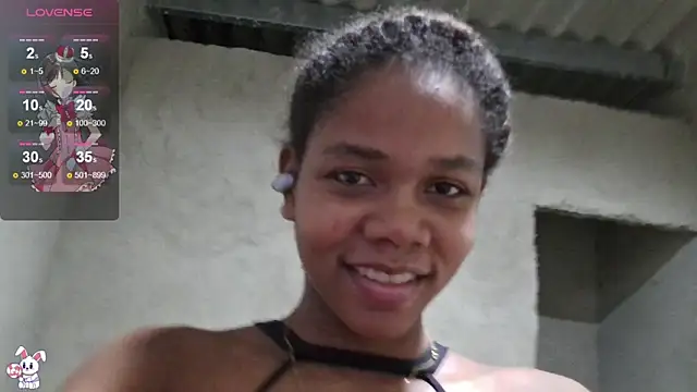 Snapshot of Luciia_cute chatting on 04.25.26 Luciia cute online show from 04.25.26