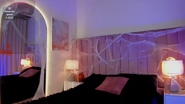 SweetGirl       online show from 10.28.25