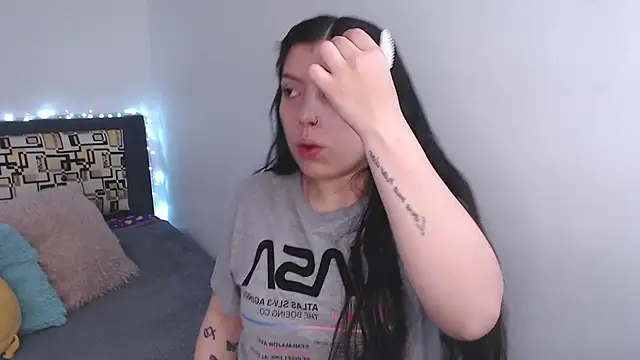 iam emy online show from 10.25.25