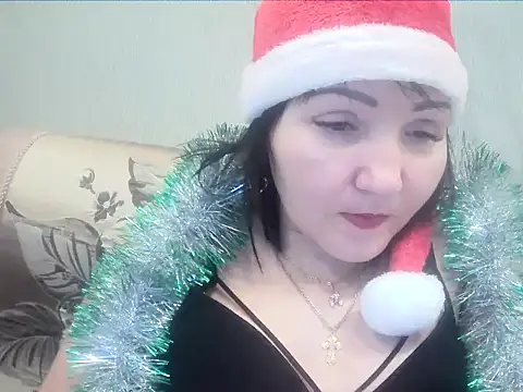 ClaireSunset online show from 12.30.24