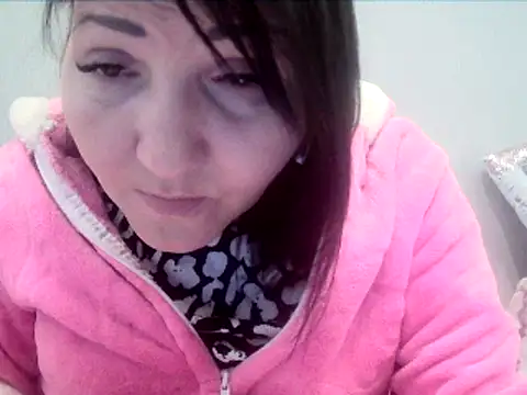 Snapshot of ClaireSunset chatting on 05.14.26 ClaireSunset online show from 05.14.26