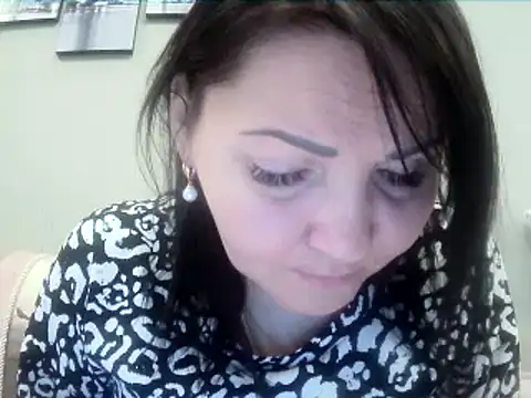 Snapshot of ClaireSunset chatting on 05.15.26 ClaireSunset online show from 05.15.26