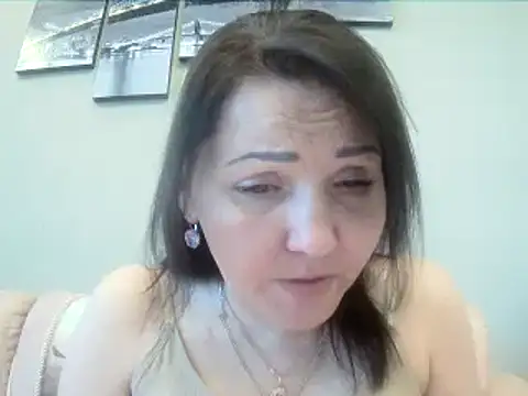 Snapshot of ClaireSunset chatting on 05.27.26 ClaireSunset online show from 05.27.26