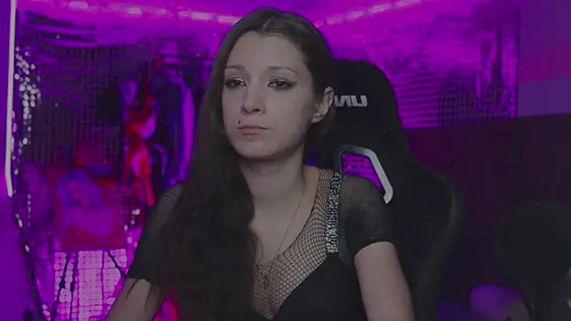 Kathleen Meow online show from 11.27.25