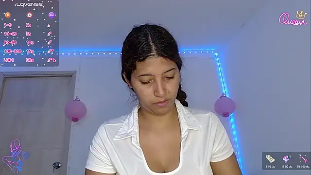 Snapshot of evaluna_horny_ chatting on 03.18.26 evaluna horny online show from 03.18.26