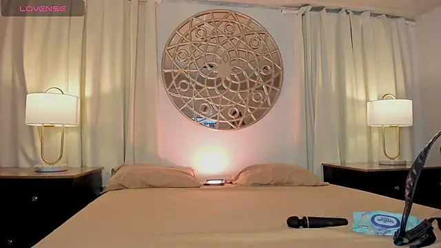 Snapshot of Belliinda_21 chatting on 05.22.26 Belliinda 21 online show from 05.22.26