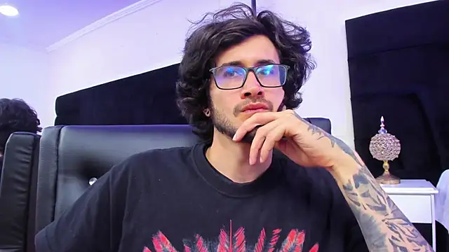 Loggan donnelly online show from 01.16.25