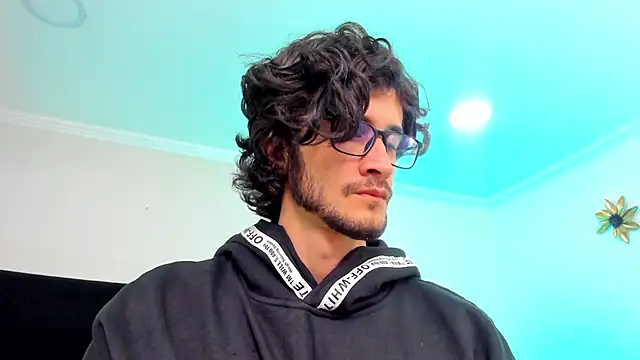 Loggan donnelly online show from 02.07.25