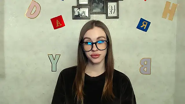 AlisaCatty  online show from 02.14.25