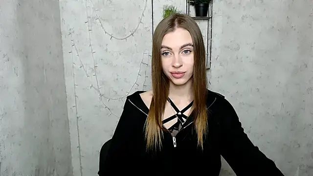 AlisaCatty  online show from 03.20.25