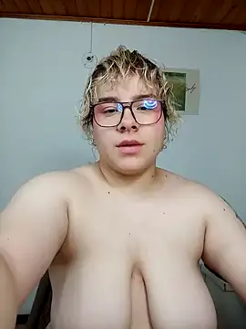 amalia love online show from 12.21.25