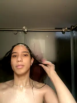 Praga Pink online show from 12.02.25