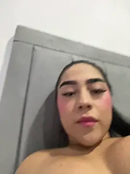 Snapshot of Sophia_hot_lover chatting on 06.12.26 Sophia hot lover online show from 06.12.26