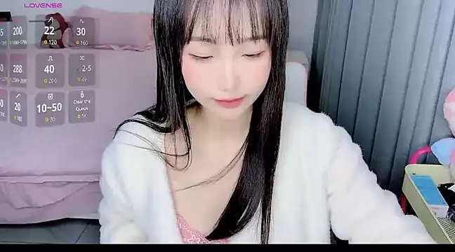 -Wendy   online show from 02.14.25