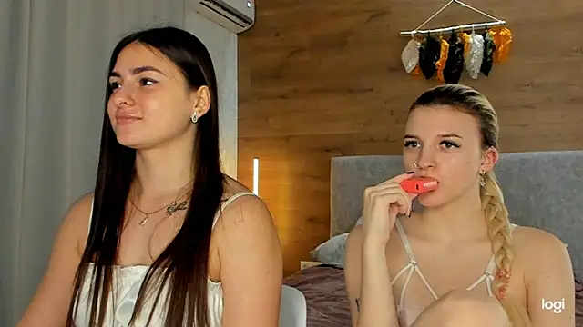 ShySonya online show from 02.03.25