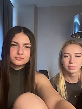 ShySonya online show from 10.04.25