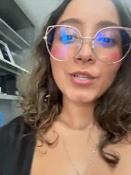 Kay LustyWife online show from 12.17.25