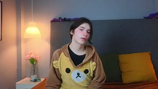 Angel shiny online show from 01.12.25