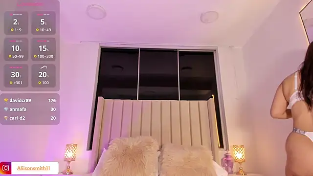 Aliison Smith online show from 11.25.25