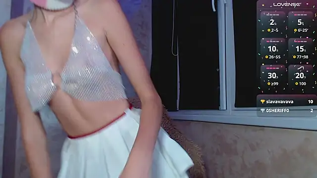 Domiiiniiicana online show from 09.15.25