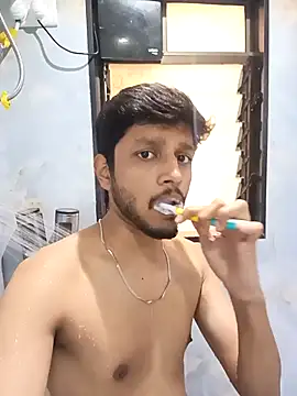 Snapshot of skinnyyyyyyyyy chatting on 11.20.25 skinnyyyyyyyyy online show from 11.20.25