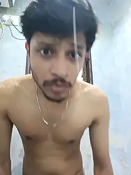 Snapshot of skinnyyyyyyyyy chatting on 12.04.25 skinnyyyyyyyyy online show from 12.04.25