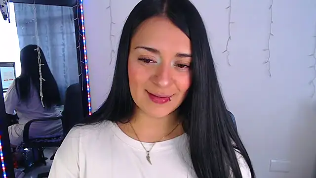 Snapshot of Samanta_james19 chatting on 05.08.26 Samanta james19 online show from 05.08.26
