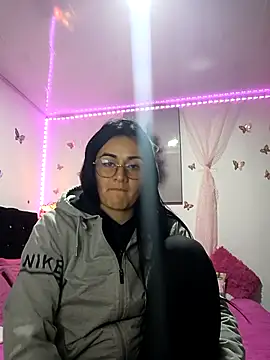 Hanna Kinsley online show from 03.19.25