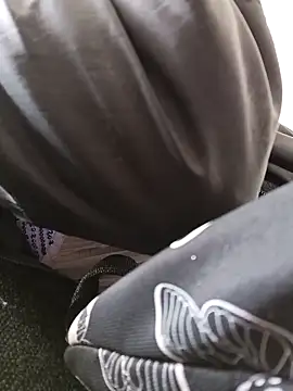 Hanna Kinsley online show from 10.03.25