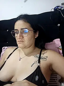 Hanna Kinsley online show from 11.04.25