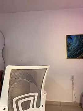 naomiii   online show from 09.16.25