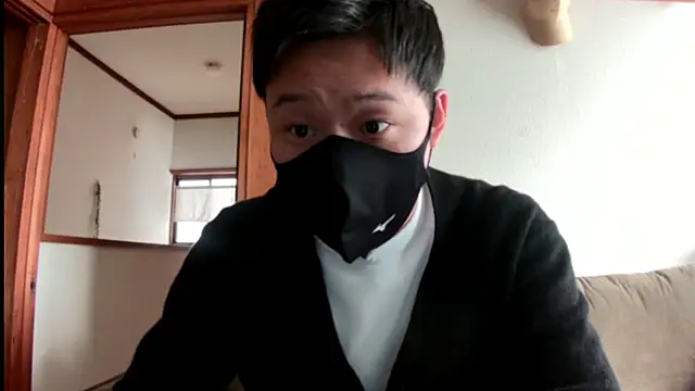 Snapshot of tuki_fu chatting on 01.15.25 tuki fu online show from 01.15.25