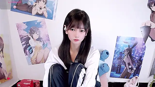 Snapshot of Xiaomi-Angela chatting on 03.20.26 Xiaomi-Angela online show from 03.20.26