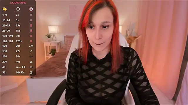 Dora Marcelli online show from 03.20.25