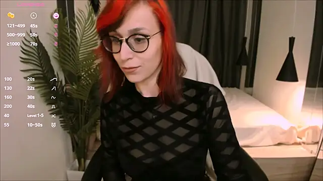 Dora Marcelli online show from 10.23.25