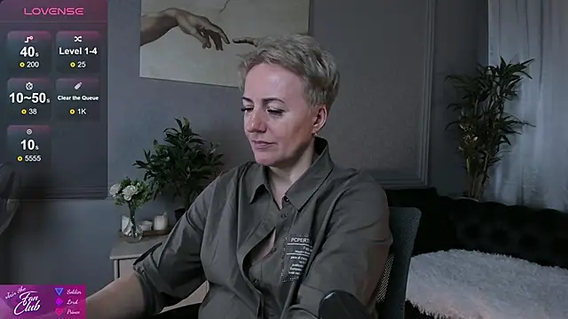 Nika Smit online show from 02.21.25