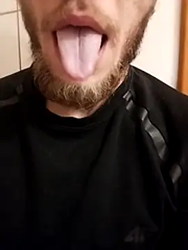 Snapshot of hoot_denis28 chatting on 01.10.25 hoot denis28 online show from 01.10.25